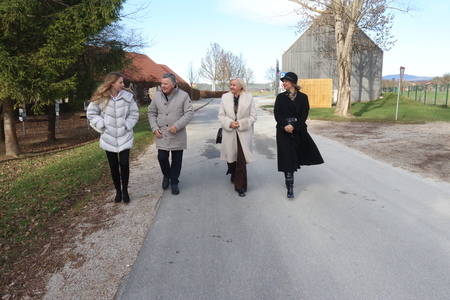 SPREJEM EVROPSKE POSLANKE ZALE TOMAŠIČ 14 FOTO LJUBO VUKELIČ